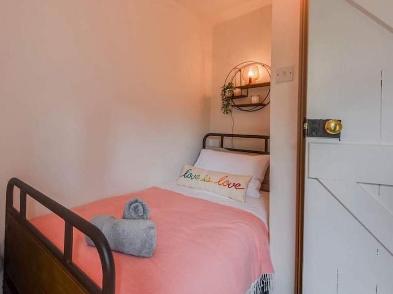 Cheerful 3 Bed Grade II Central Cottage Cirencester Kültér fotó
